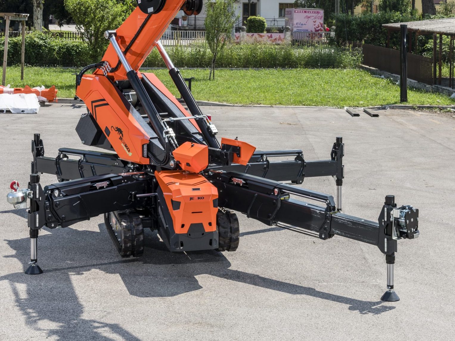 Wide stability solutions