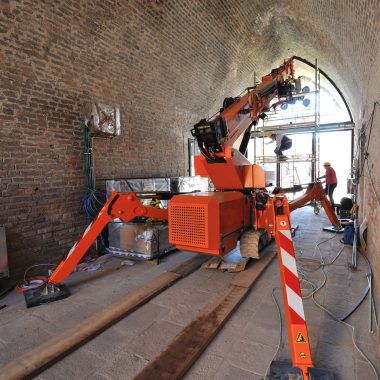 
												Industry:Glass pane handling												