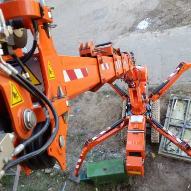 
												Industry:Construction												