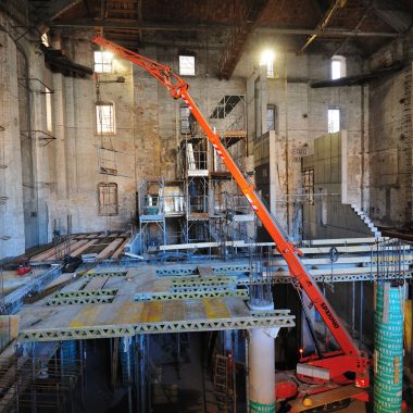 
												Industry:Construction												