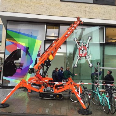 
												Industry:Glass pane handling												