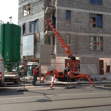 
												Industry:Construction												